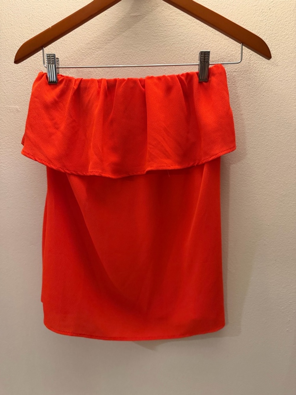 VICI Womens Orange Red Ruffle Strapless Tube Top Small Boho Summer Crepe Blouse